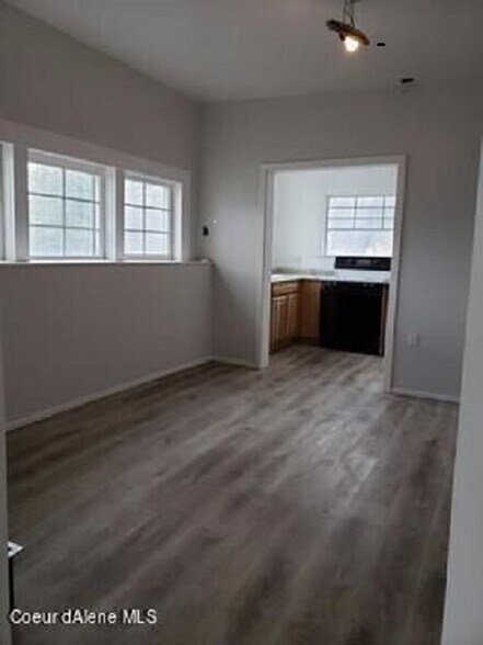 More Photos Of 6476 Kootenai St, Bonners Ferry Apartments For Sale