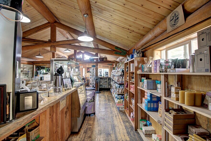 More Photos Of 300 Main St, Hot Springs Freestanding For Sale