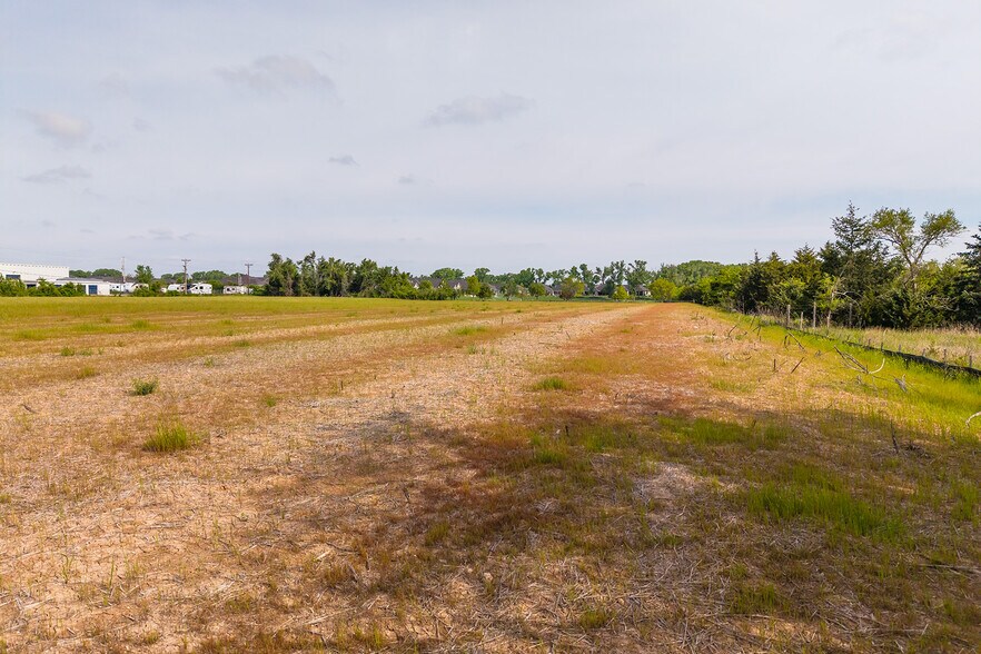 More Photos Of 12998 Kellogg St, Wichita Land For Sale