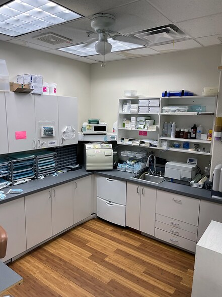More Photos Of 3650 S Eastern Ave, Las Vegas Medical For Sale