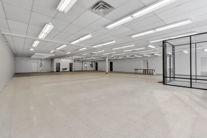 More Photos Of 3218 Transit Rd, West Seneca Storefront Retail Office For Lease