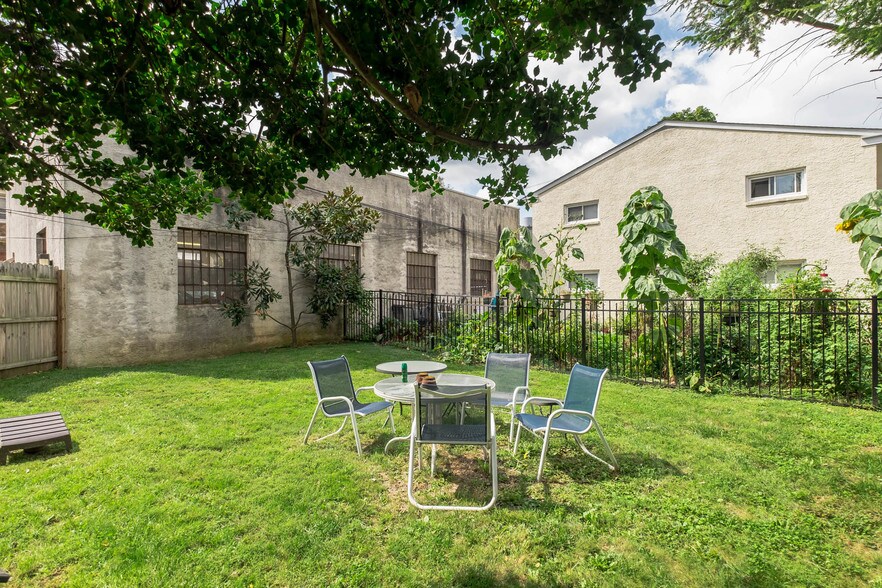 More Photos Of 214 Fayette St, Conshohocken Office Residential For Lease