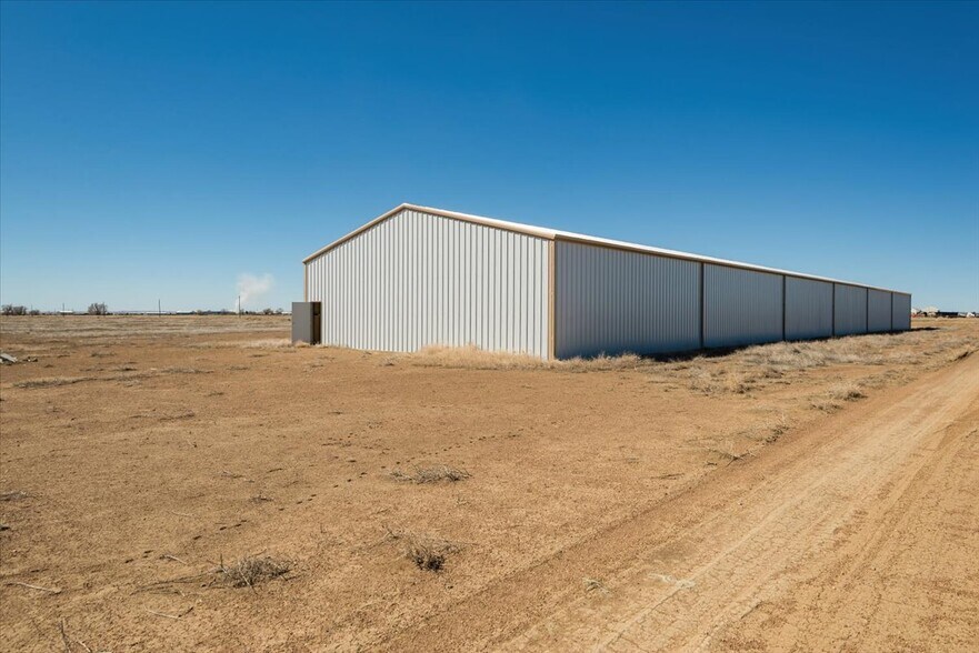 More Photos Of 20040 Grasslands Ln, Ordway Warehouse For Sale