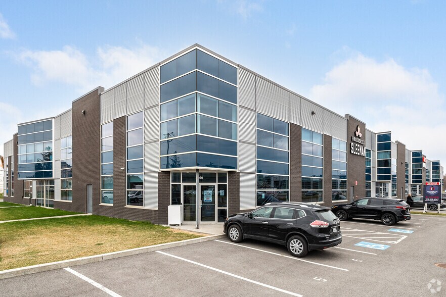 Primary Photo Of 4260-4290 Rue Garand, Laval Light Distribution For Sale