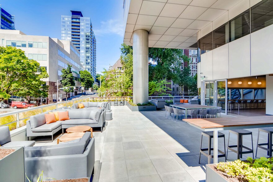 More Photos Of 1211 SW 5th Ave, Portland Office For Lease