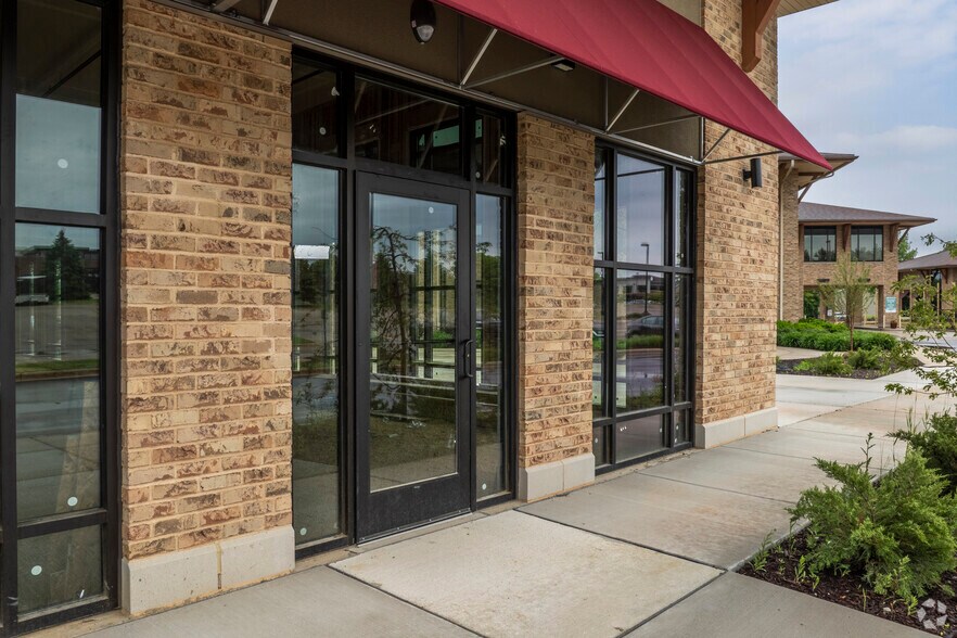 More Photos Of 5955 McKee Rd, Fitchburg Storefront Retail Office For Lease