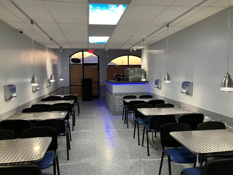 More Photos Of 74 N Washington St, Oxford Freestanding For Sale