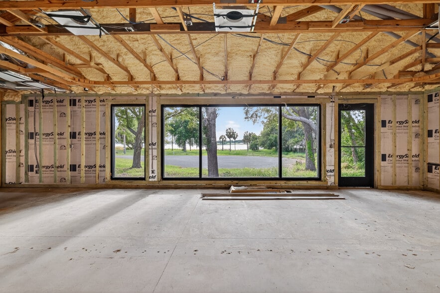 More Photos Of 4129 United Ave, Mount Dora Loft Creative Space For Sale