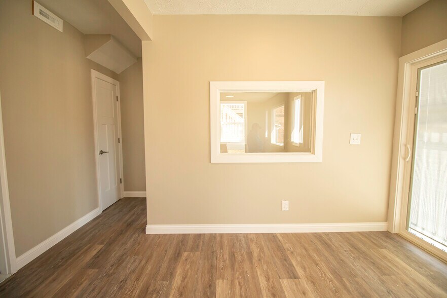 More Photos Of 1200 Main St, Lafayette Storefront Retail Office For Lease