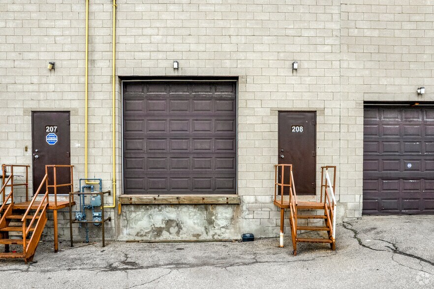 More Photos Of 215 Carlingview Dr, Toronto Light Distribution For Lease