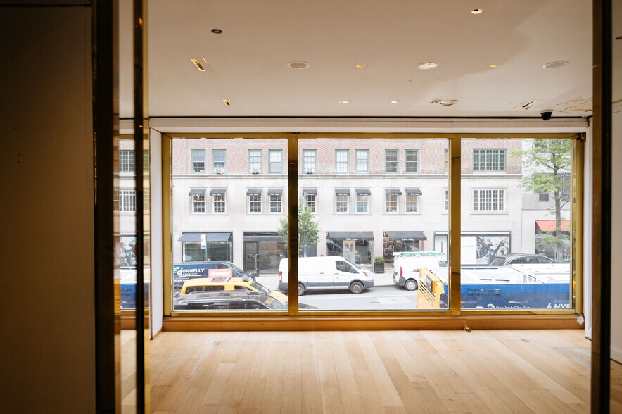More Photos Of 797 Madison Ave, New York Storefront Retail Office For Sale