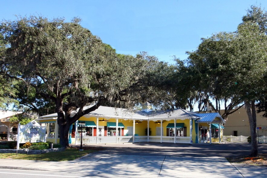 Primary Photo Of 3407 Lithia Pinecrest Rd, Valrico Storefront Retail Office For Sale