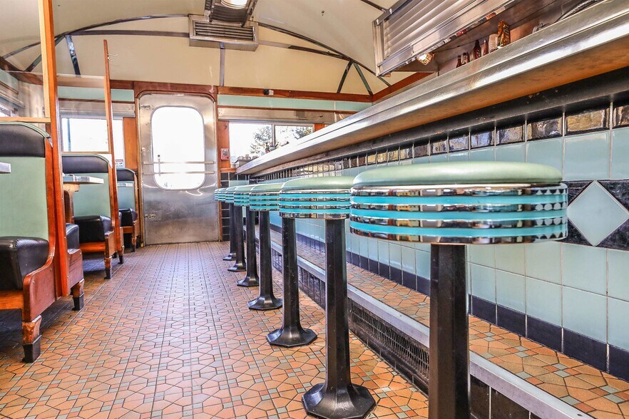 More Photos Of 1421 NH Route 119, Rindge Restaurant For Sale