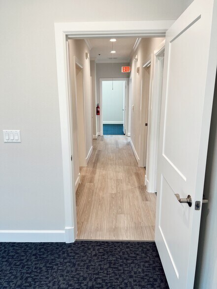 More Photos Of 400 Stonebrook Pky, Frisco Office For Sale