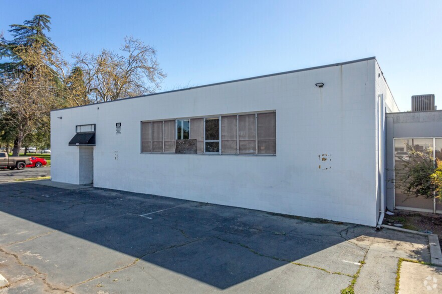 More Photos Of 602 W 20th St, Merced Medical For Lease