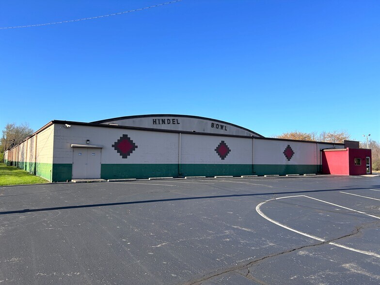 Primary Photo Of 6833 E Massachusetts Ave, Indianapolis Bowling Alley For Sale