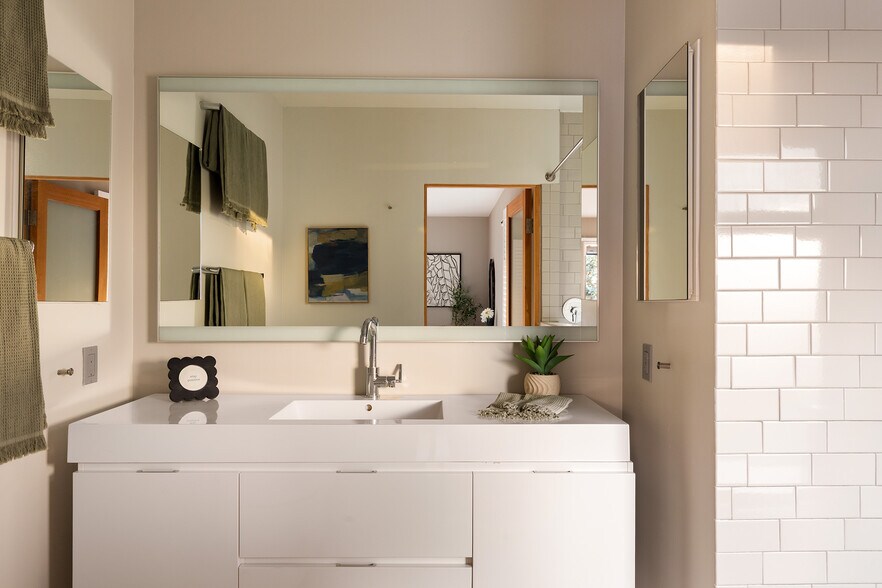 More Photos Of 161 N Garden St, Ventura Apartments For Sale