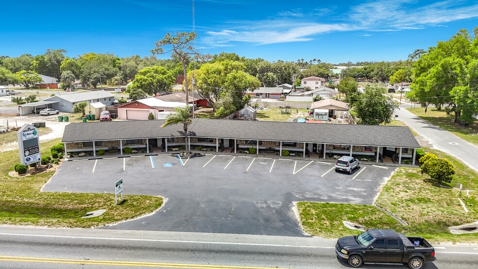 Primary Photo Of 5739-5749 Gall Blvd, Zephyrhills Medical For Lease