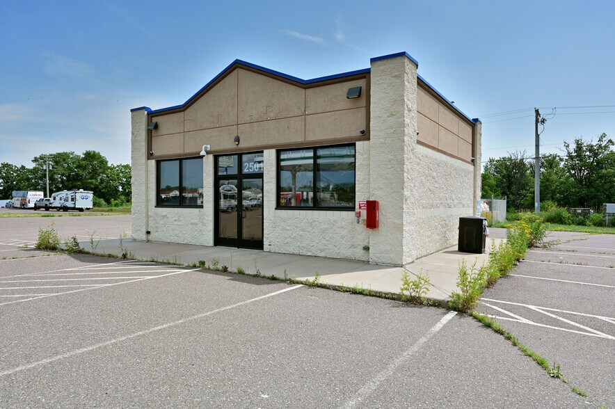 More Photos Of 2501 S Main St, Rice Lake Convenience Store For Sale