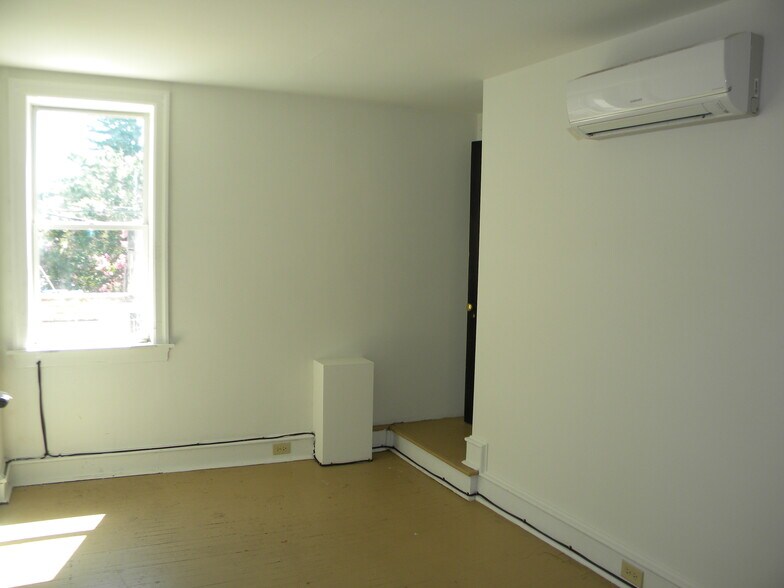 More Photos Of 8518 Germantown Ave, Philadelphia General Retail For Sale