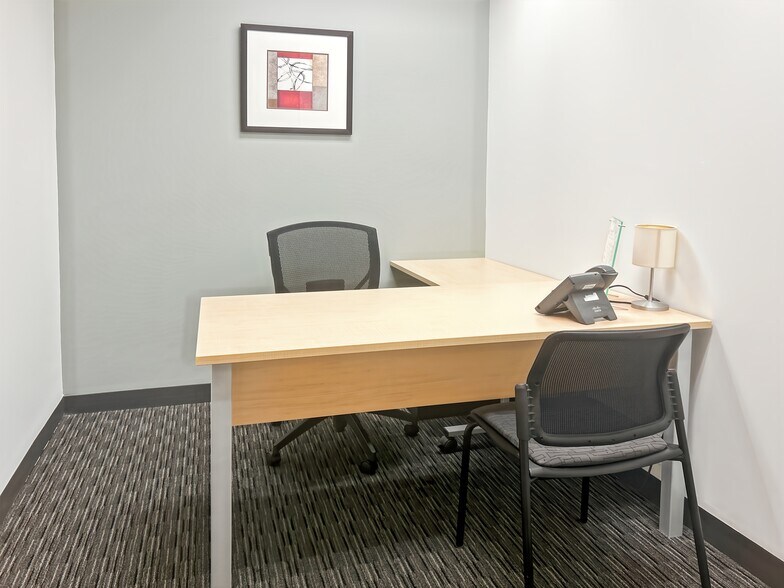 More Photos Of 1959 Upper Water St, Halifax Coworking Space