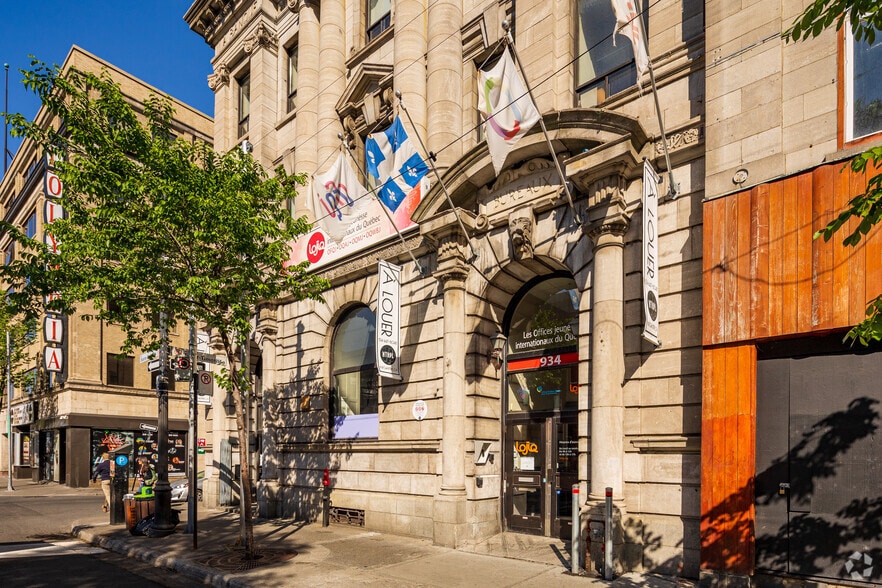 More Photos Of 934-936 Rue Sainte-Catherine E, Montréal Loft Creative Space For Lease