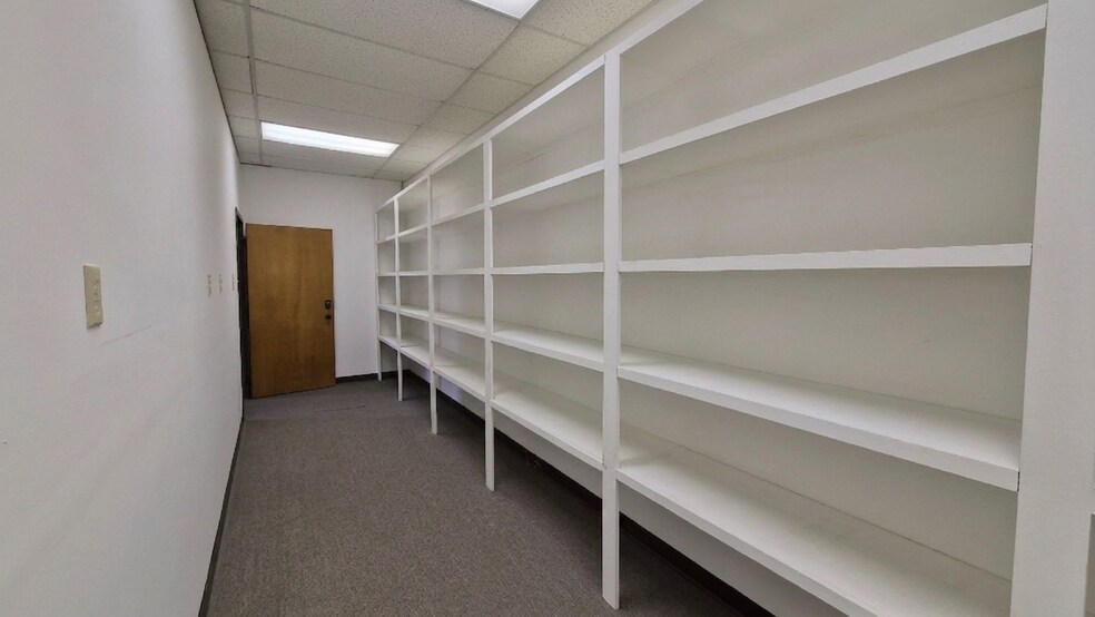 More Photos Of 31-33 Murray Guard Dr, Jackson Office For Lease