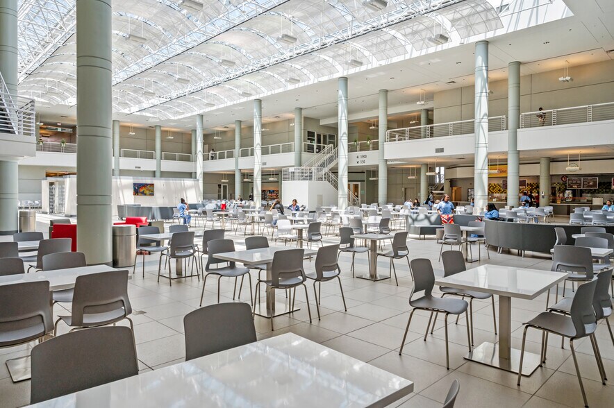 More Photos Of 9700-9702 Bissonnet St, Houston Office For Lease