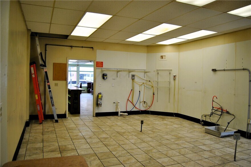 More Photos Of 2-4 Commercial St, Livonia Storefront Retail Residential For Sale
