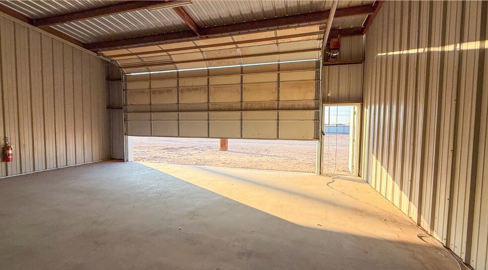 More Photos Of 7010 County 1160 rd, Midland Warehouse For Lease