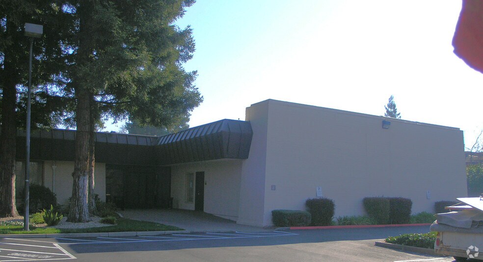 More Photos Of 701 Howe Ave, Sacramento Medical For Lease