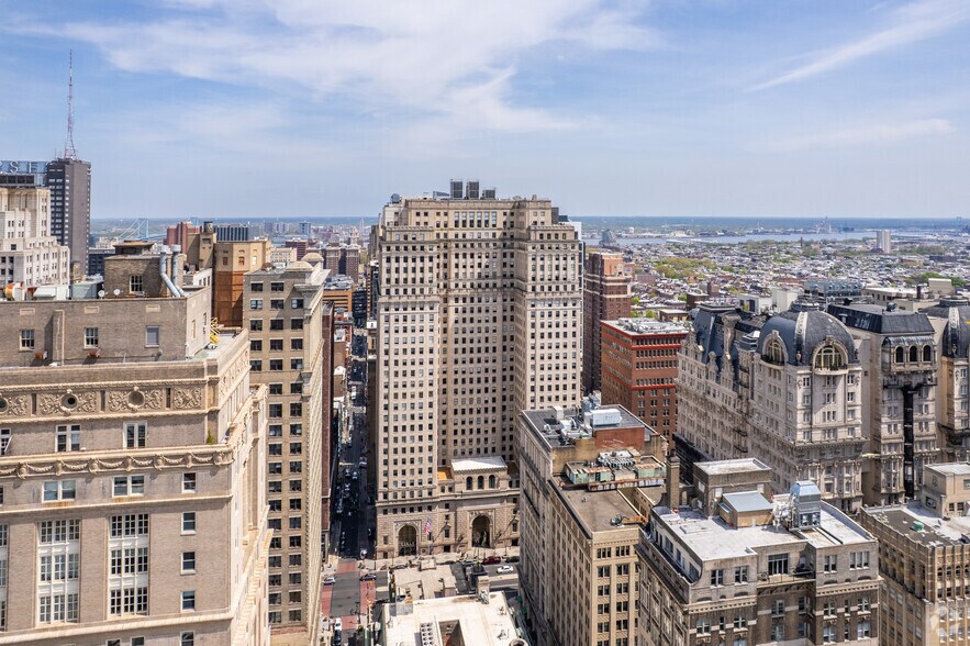 More Photos Of 123 S Broad St, Philadelphia Office For Lease