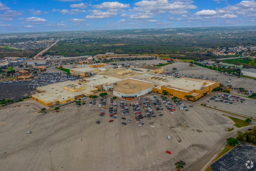 More Photos Of 6301 NW Loop 410, San Antonio Department Store For Sale