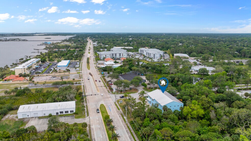 More Photos Of 3090 Ridgewood Dr, Daytona Beach Freestanding For Sale