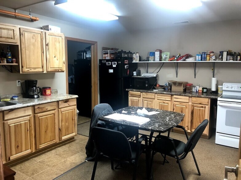 More Photos Of 10280 3W St SW, Killdeer Industrial For Sale