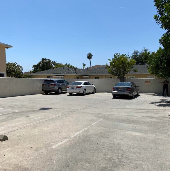 More Photos Of 139 S Verdugo Blvd, Glendale Medical For Sale