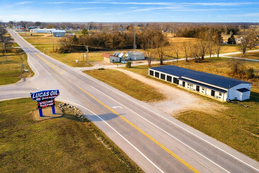 More Photos Of 19265 US-54 Hwy, Wheatland Hotel For Sale