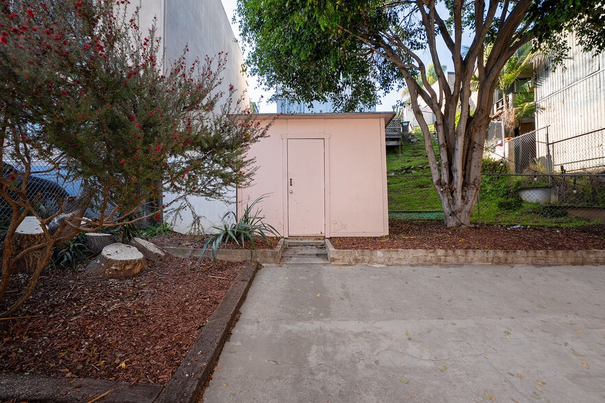 More Photos Of 4225-4227 Whittier St, San Diego Apartments For Sale