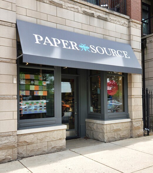 More Photos Of 3541-3543 N Southport Ave, Chicago Storefront Retail Residential For Sale