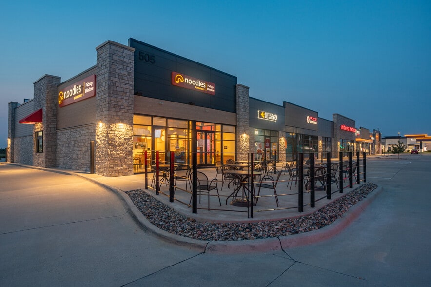 More Photos Of 505 E Hickman, Waukee General Retail For Lease