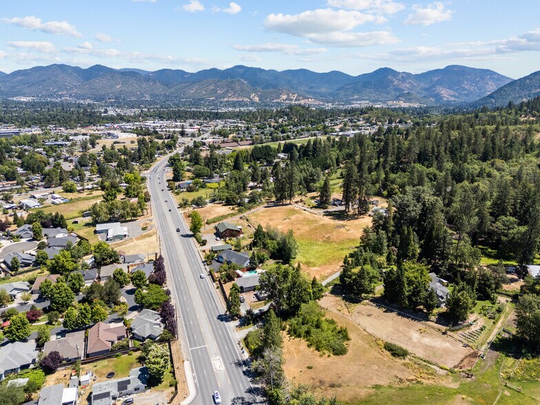 More Photos Of 2119 Williams Hwy, Grants Pass Land For Sale