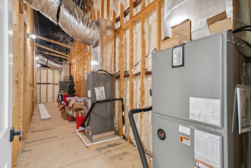 More Photos Of 1972 FM 857, Grand Saline Trailer Camper Park For Sale