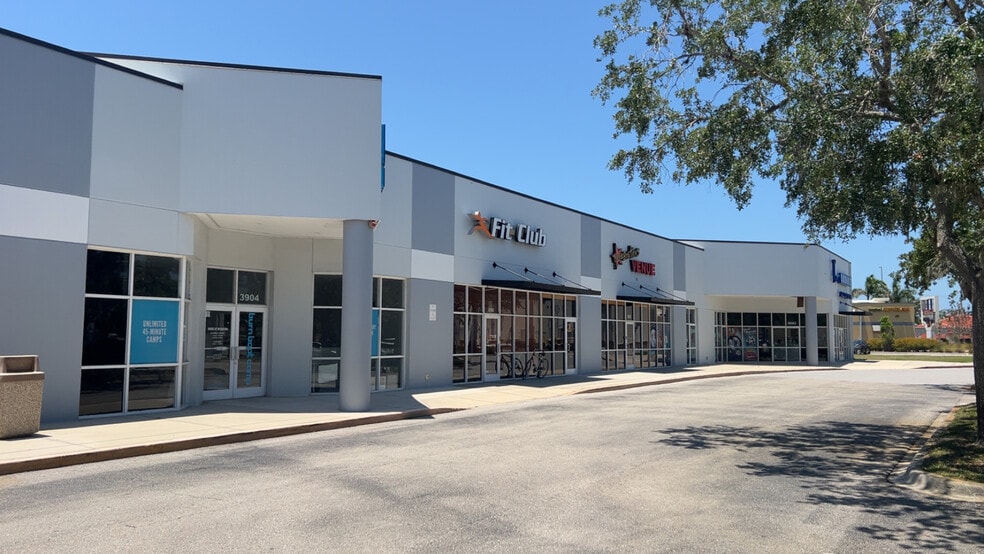 More Photos Of 3840-3950 Central Sarasota Pky, Sarasota Unknown For Lease