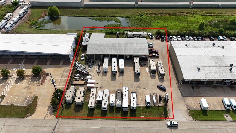 More Photos Of 16326 Mueschke Rd, Cypress Light Distribution For Lease