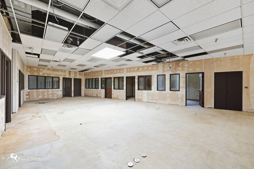 More Photos Of 458 Whitfield St, Fayetteville Manufacturing For Lease