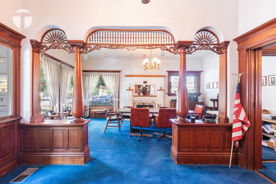 More Photos Of 2131 L St, Sacramento Office Residential For Sale
