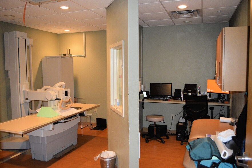 More Photos Of 1640 Maitland Ave, Maitland Medical For Lease
