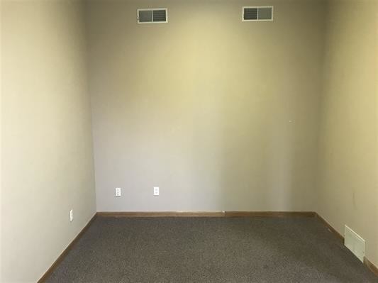 More Photos Of 215 6th Ave S, Clinton Office For Sale