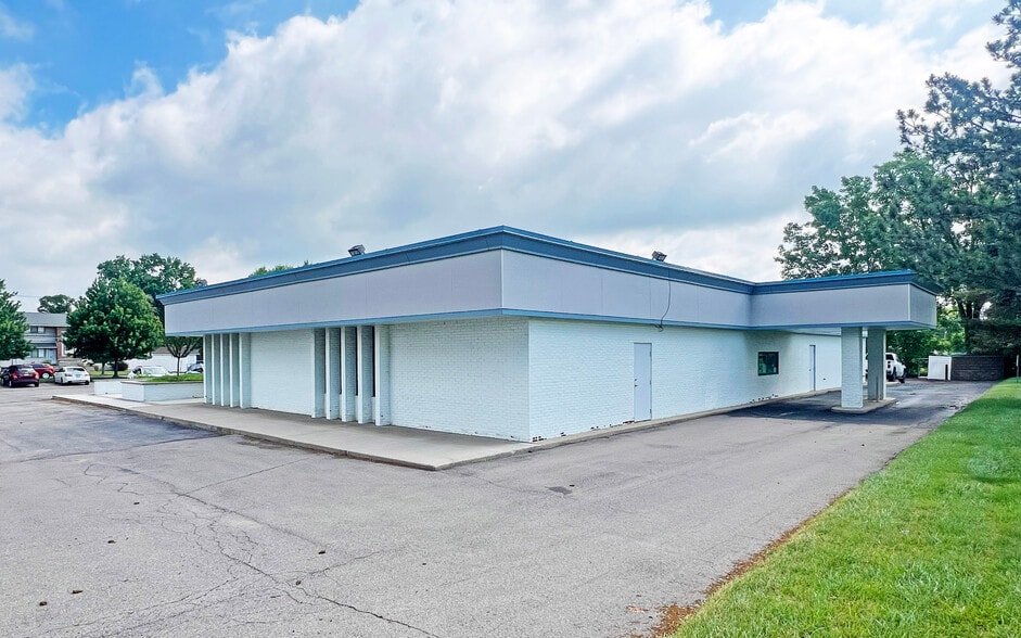 More Photos Of 10982-10992 Middlebelt Rd, Livonia Medical For Sale