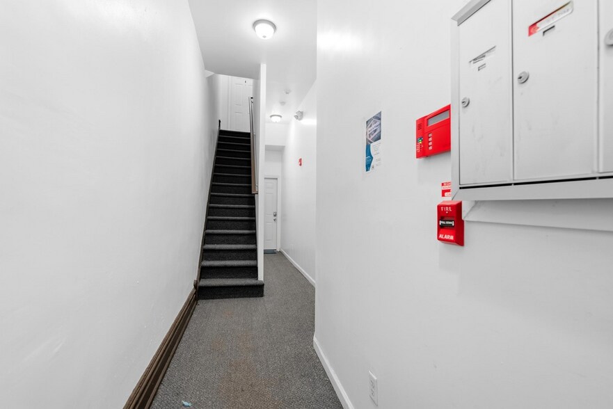 More Photos Of 825 N 41st St, Philadelphia Apartments For Sale